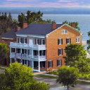 Aurora Inn logo