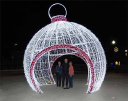 commercialchristmasdecorations.com