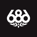 686