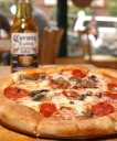 Nicole's Pizza logo