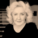 juliacameronlive.com logo icon