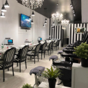 Mon Luxe Nails and Beauty Bar Toronto