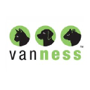vannessplastic.com