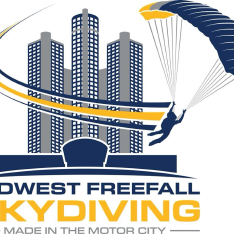 Aviation job opportunities with Midwest Freefall
