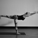 yogariot.com